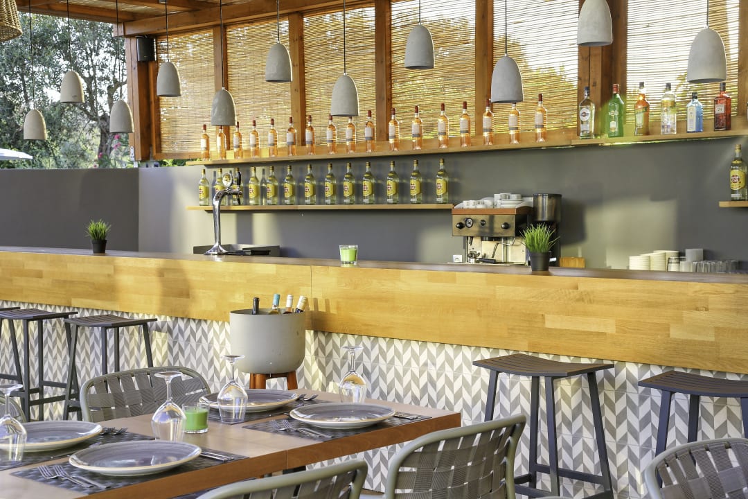 Gastro Eden Roc Resort