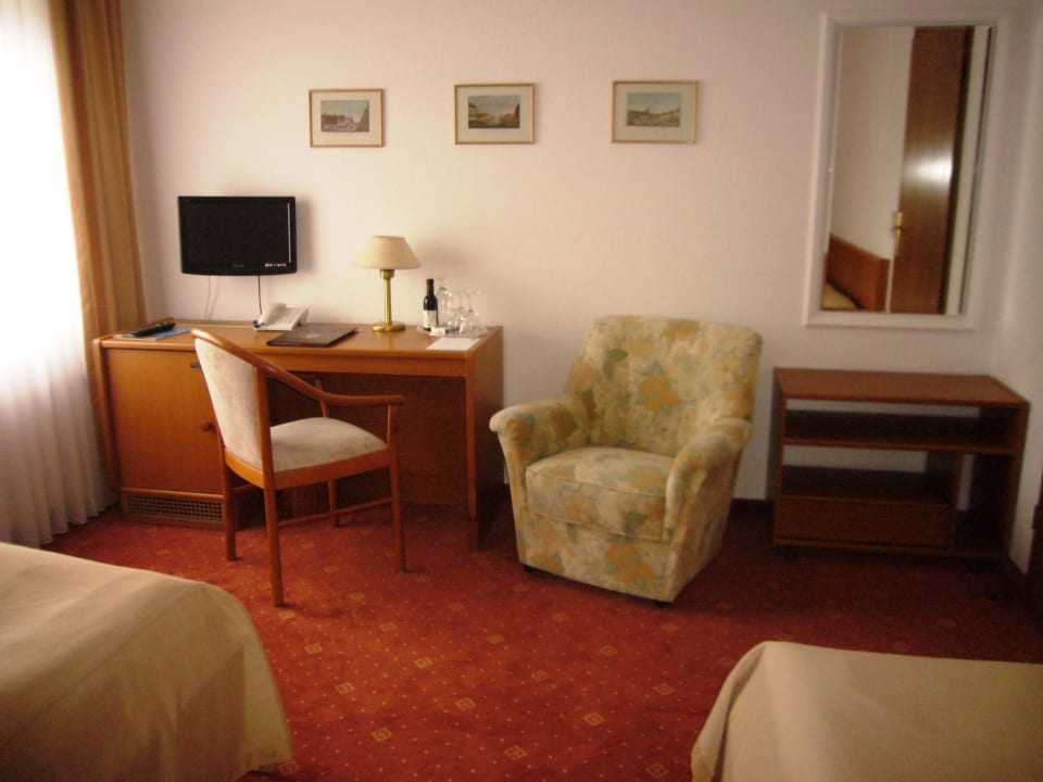 Zimmer mit 2 Betten Hotel Helenenhof