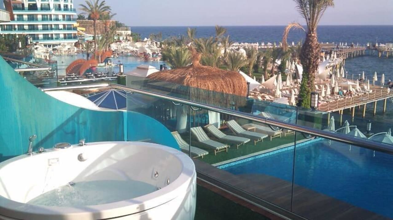 Unsere Terrasse Granada Luxury Okurcalar