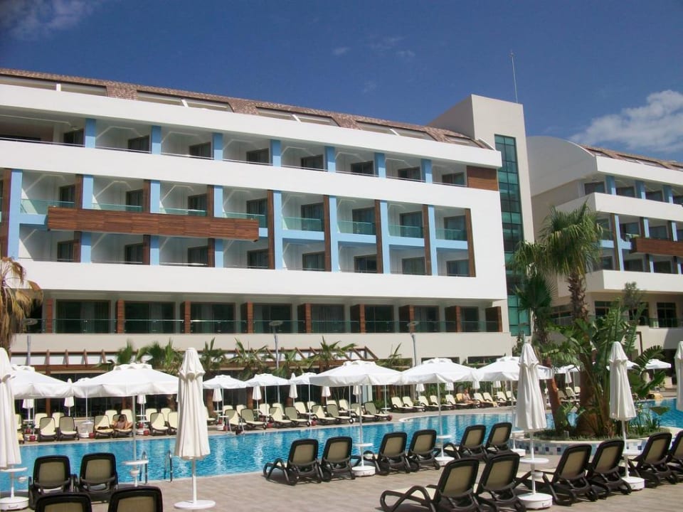 Pool Port Side Resort Hotel