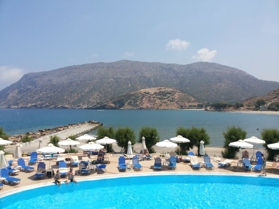 Вид из номера Fodele Beach & Water Park Holiday Resort