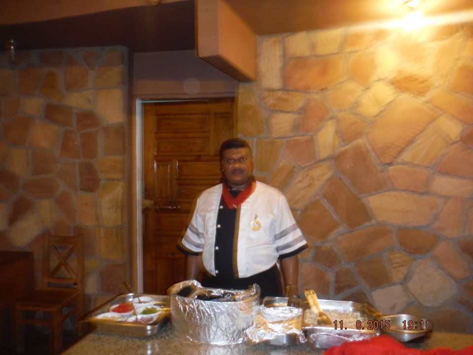 Der Herr der Töpfe und Pfannen! Hotel Coral Garden