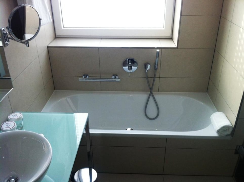 Badewanne Vienna House by Wyndham Andel's Berlin