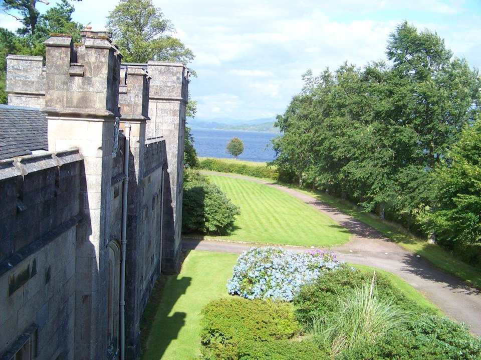 Teilansicht des Castle Minard Castle B&B