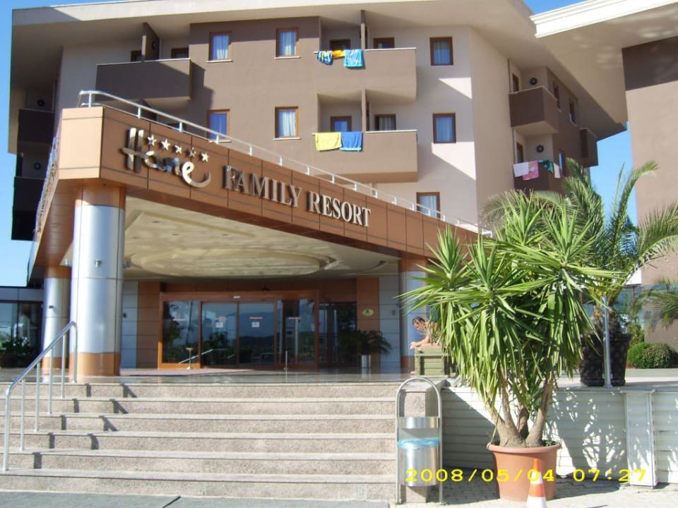 Eingangsbereich Hane Family Resort