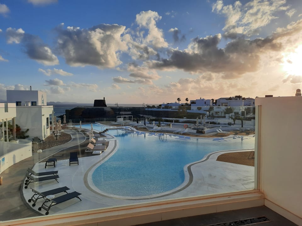 Ausblick CalaLanzarote Suites Hotel - Adults Only