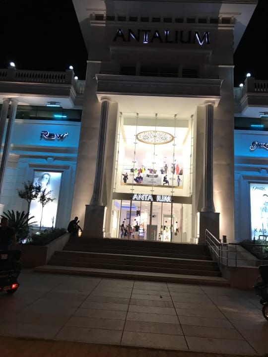 Sport & Freizeit Royal Wings Hotel