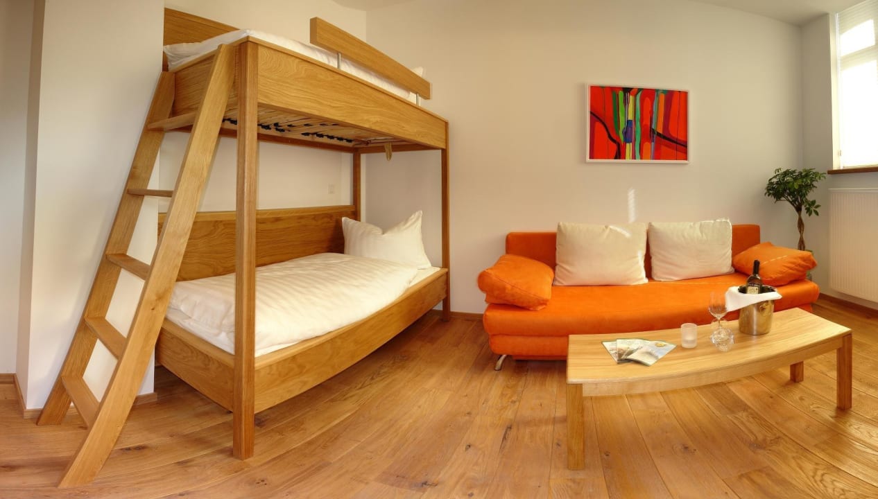 ZBZ Stadt-gut-Hotel Fronveste - Das Alte Knasthaus