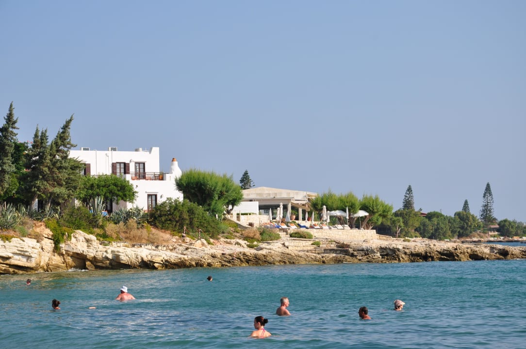 A beautiful beach without waves Creta Maris Resort