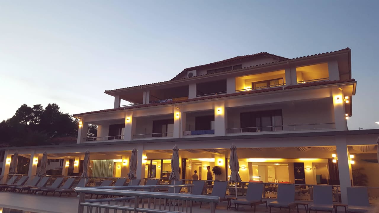 Hotel  Hotel Lagomandra Beach