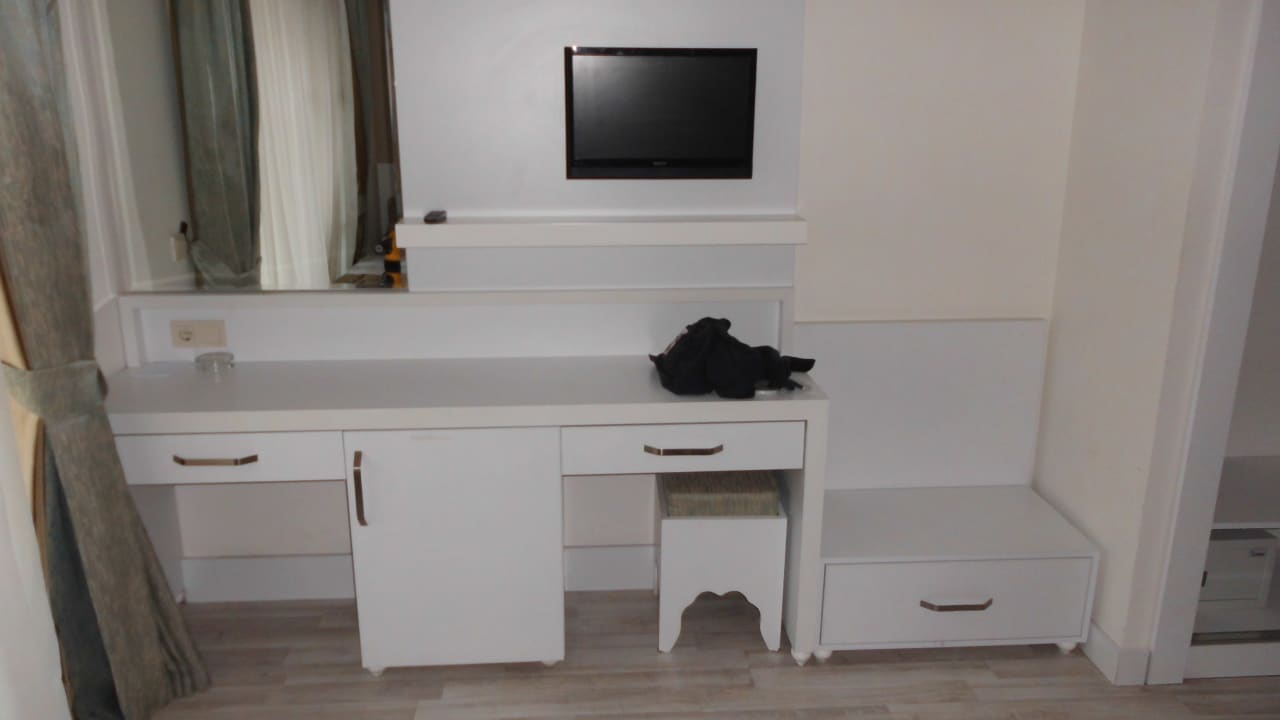 Zimmer Side Miami Beach