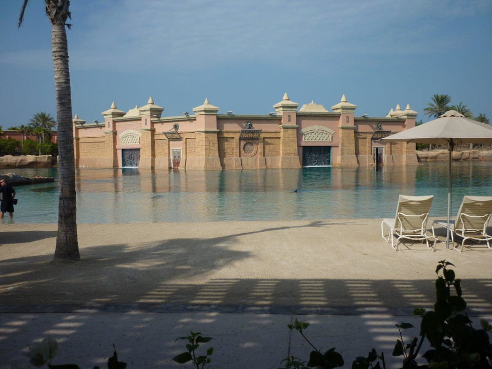 Dolphin Bay Atlantis, The Palm
