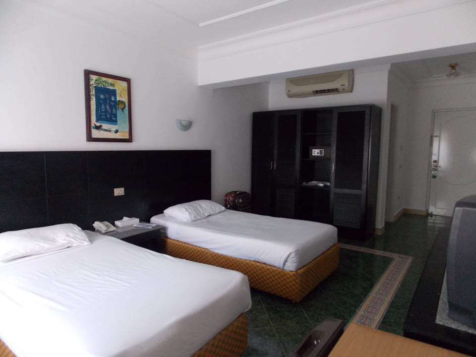 Классно Pickalbatros Alf Leila Wa Leila Resort - Neverland Hurghada