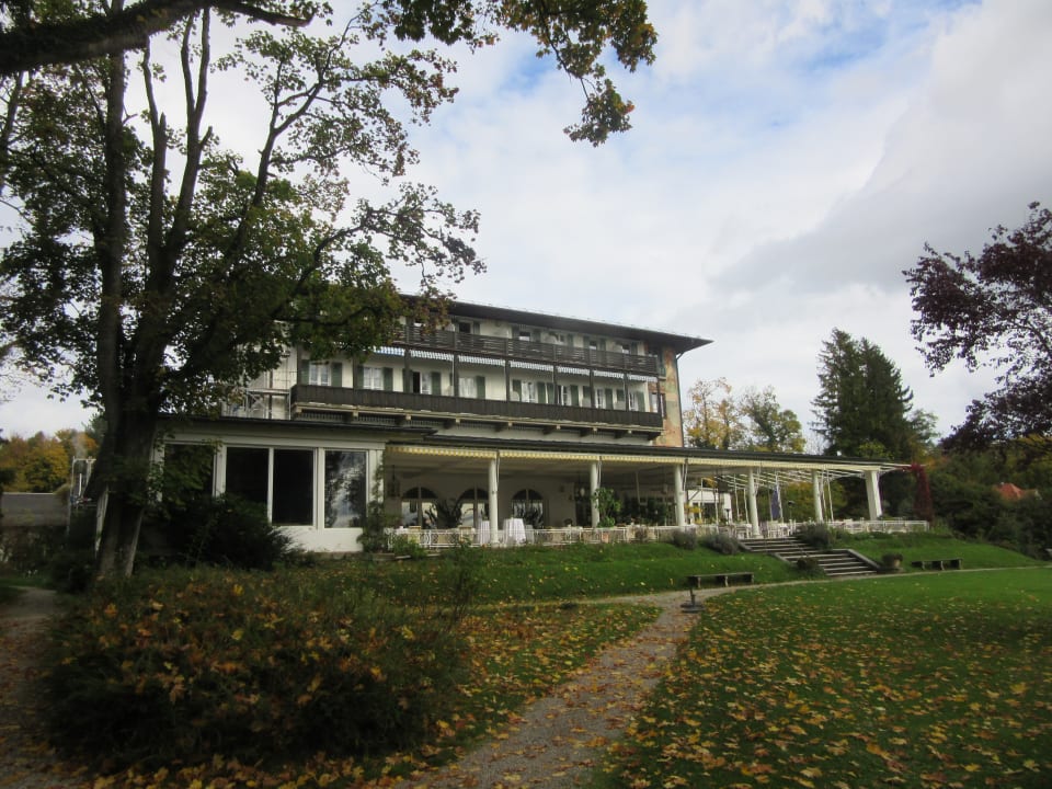 Außenansicht Golfhotel Kaiserin Elisabeth