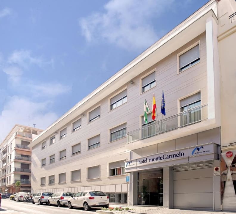 Fachada del hotel Hotel Monte Carmelo