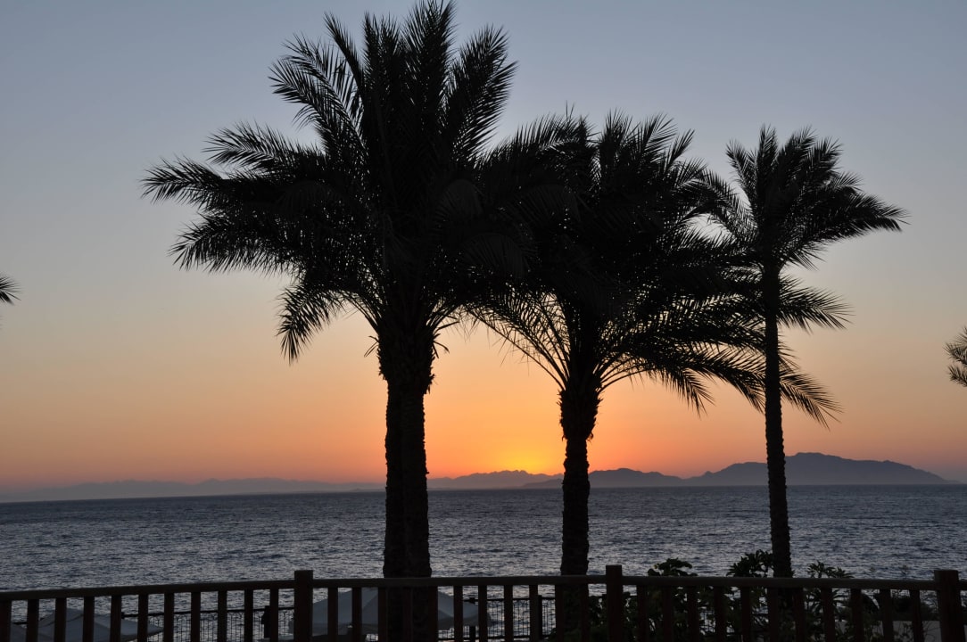 Sonnenaufgang über Insel Tiran The Grand Hotel Sharm El Sheikh