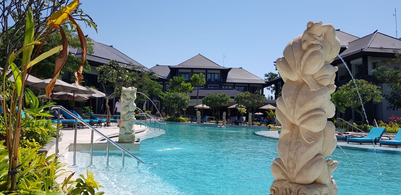 Pool Courtyard by Marriott Bali Nusa Dua