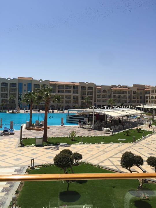 Terrasse Wow Restaurant  Pickalbatros White Beach Resort - Hurghada