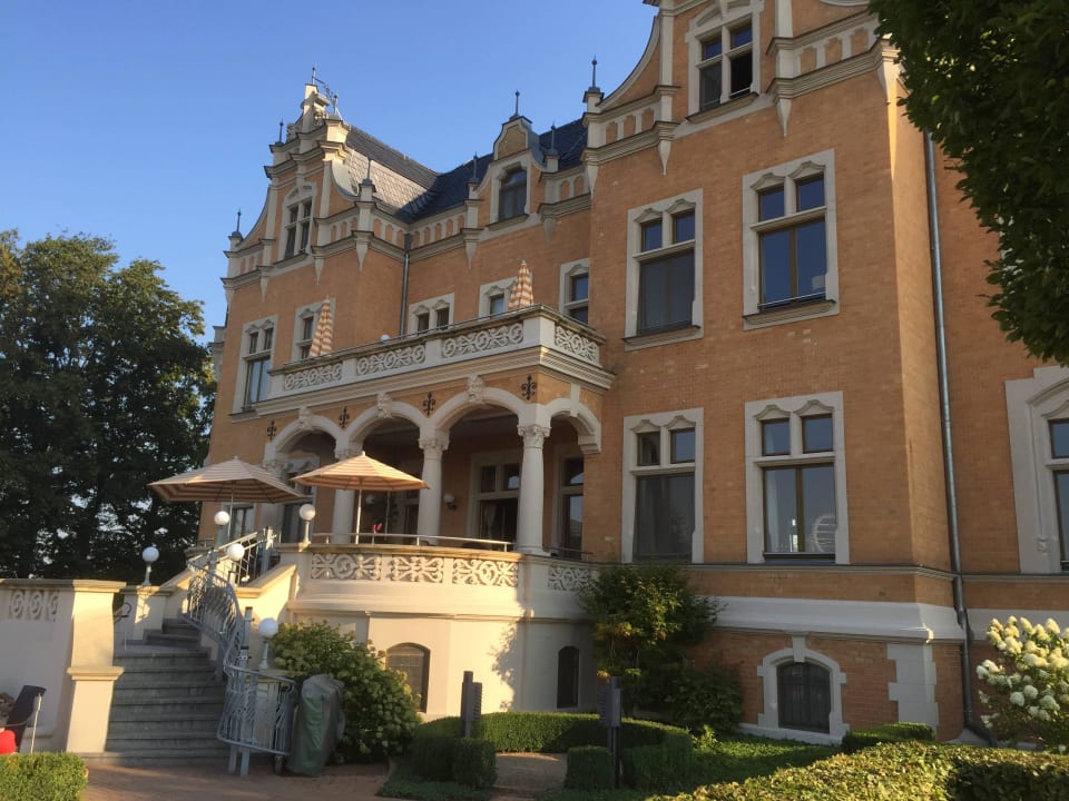 Frühstücksterrasse Apartments Villa am Bernsteinsee