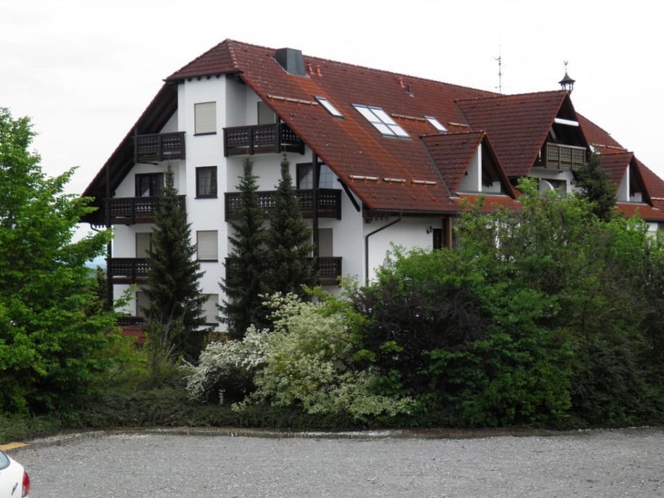 Aussenansicht Nord- und Westseite Vital- und Wellnesshotel Albblick