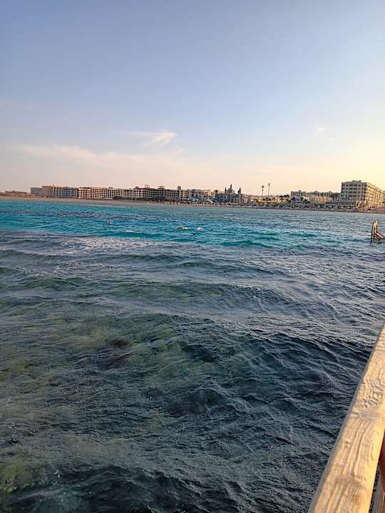 Strand Gravity Hotel & Aquapark Sahl Hasheesh