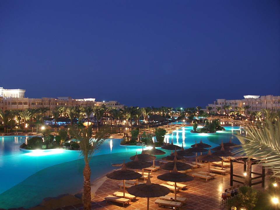 Von der Terrasse aus... Pickalbatros Palace Resort