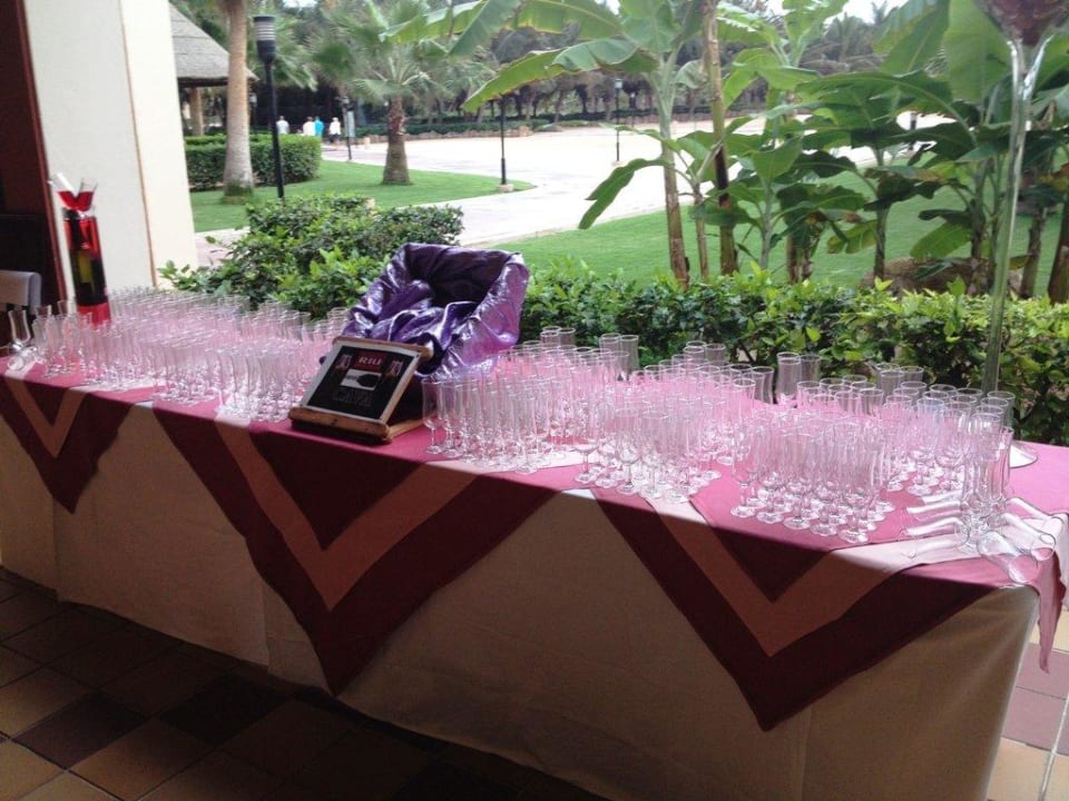 Jeden Abend was anderes Hotel Riu Funana