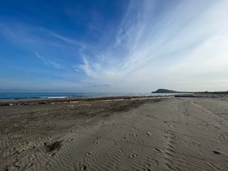 Strand Tambo Marina Eco Hostal