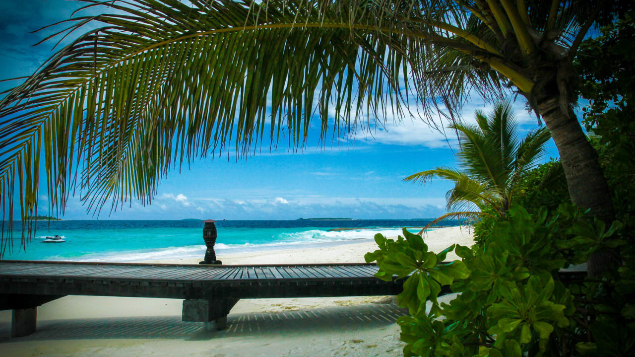 Strand NH Collection Maldives Reethi Resort