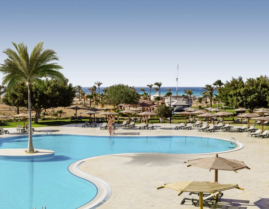 Pool ROBINSON SOMA BAY