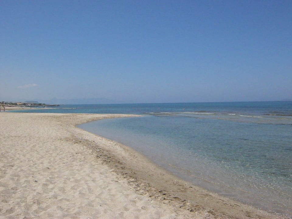 Strand Anissa Beach & Village