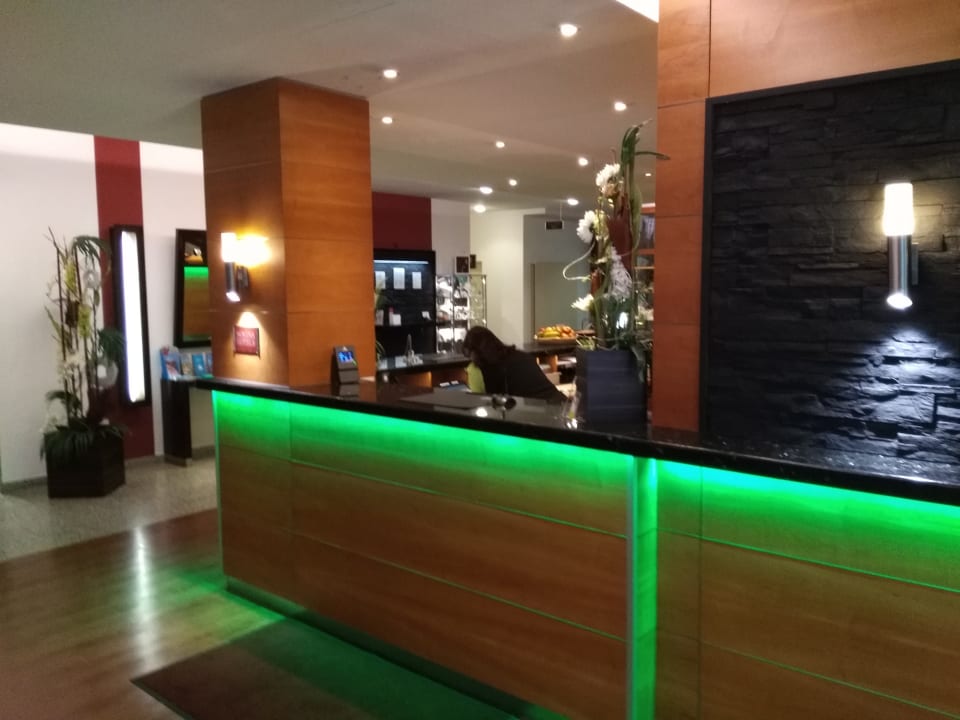 Lobby Novina Hotel Südwestpark