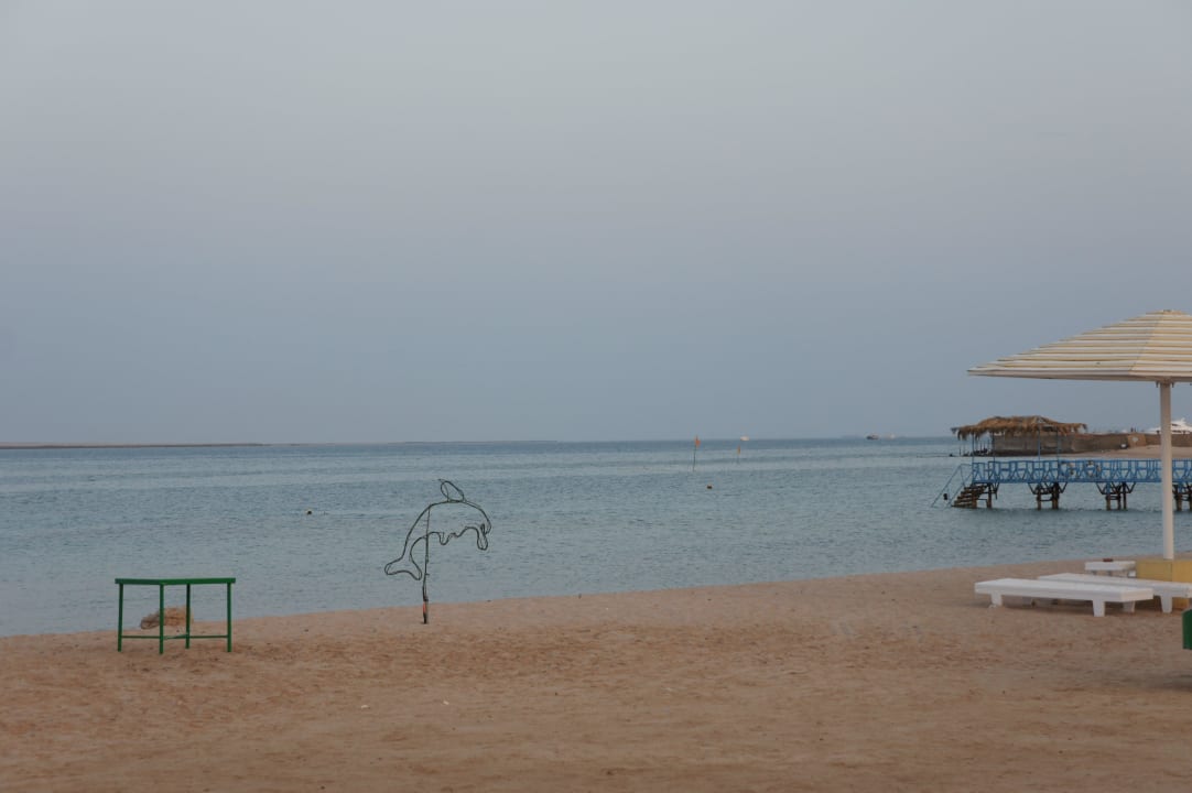 Strand Menaville Safaga