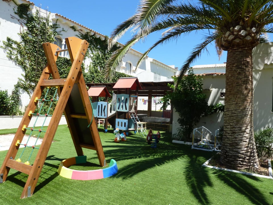 Kidsclub Parque Nereida Suites Hotel