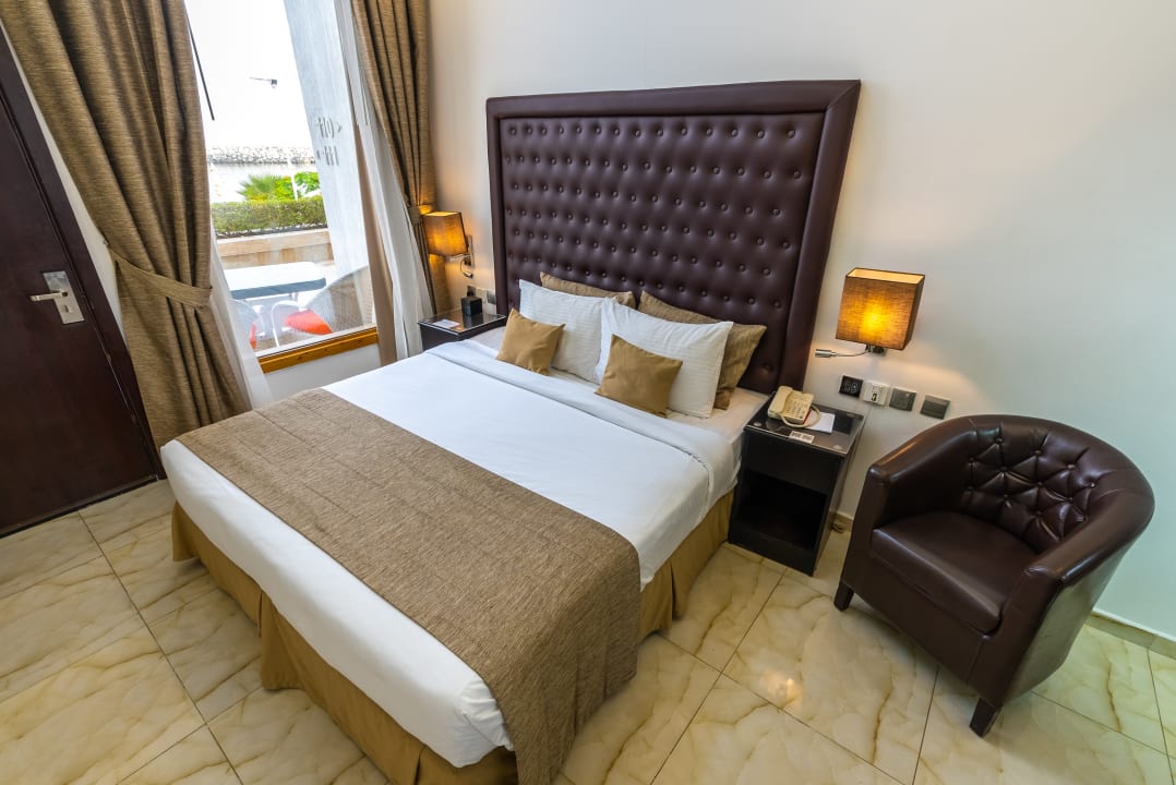 Zimmer Mirage Bab Al Bahr Beach Resort