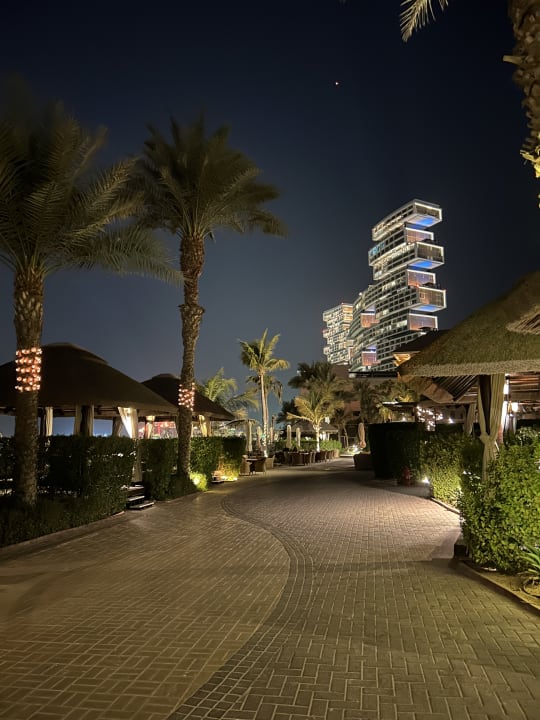 Gartenanlage Sofitel Dubai The Palm Resort & Spa