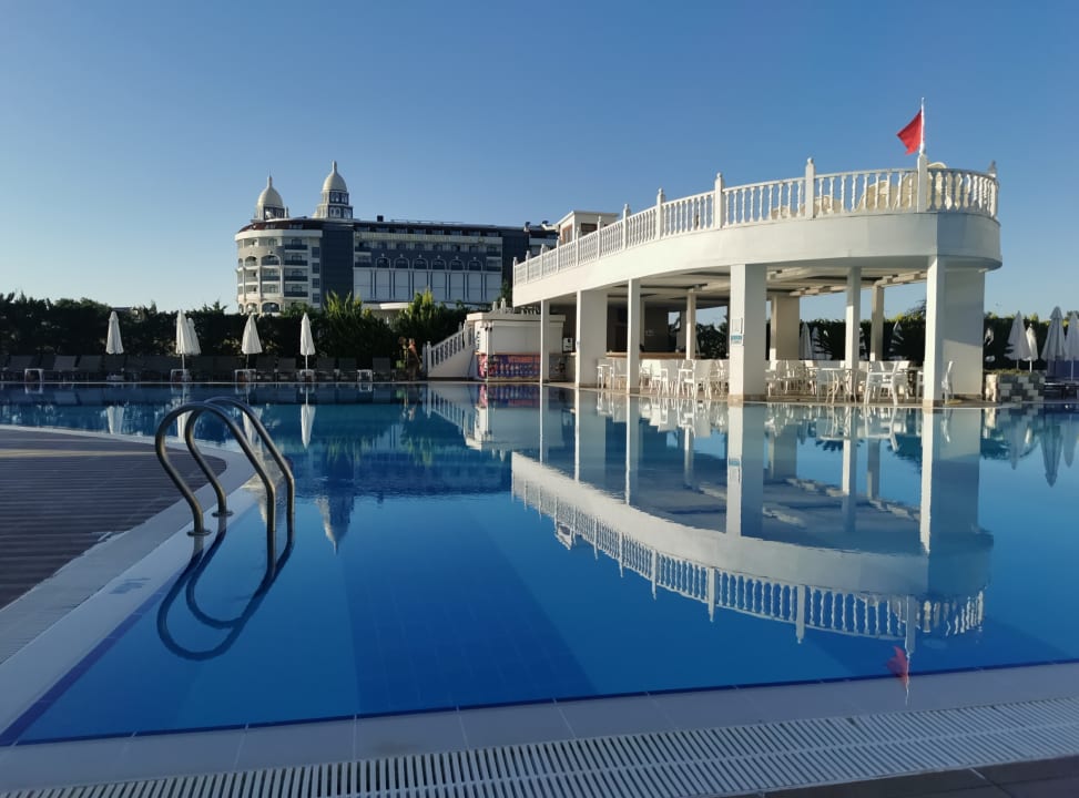 Pool J'adore Deluxe Hotel & Spa