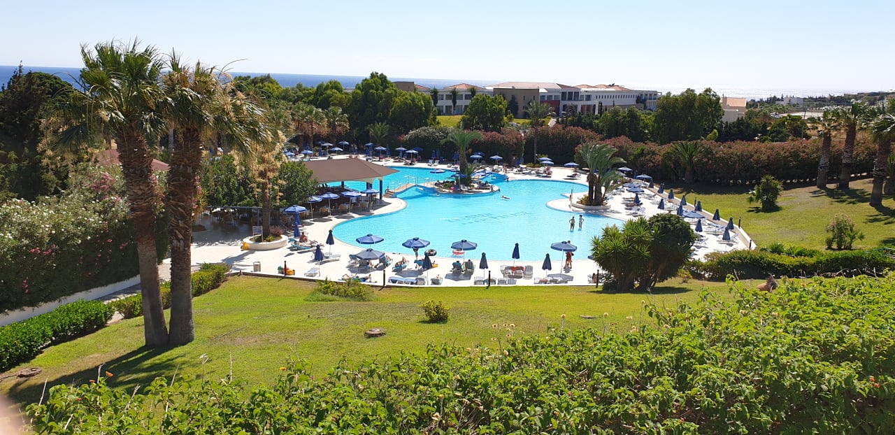 Pool Kresten Palace Hotel