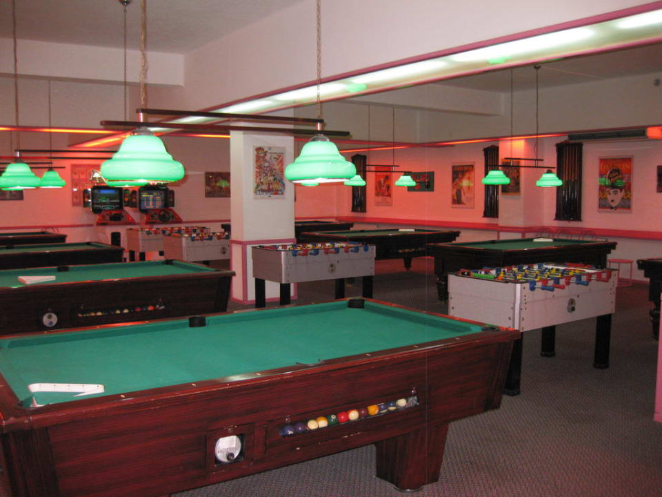 Billardraum Hotel Grand Efe