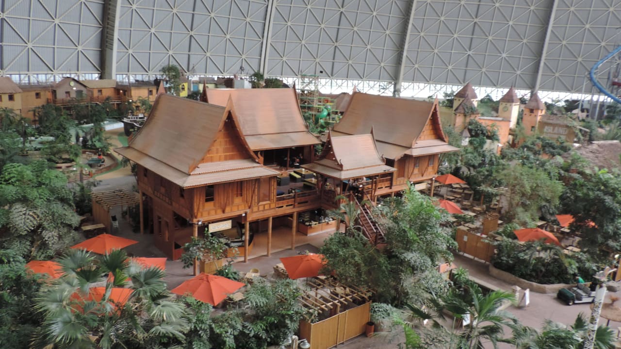 Aus der Vogelperspektive Tropical Islands Resort