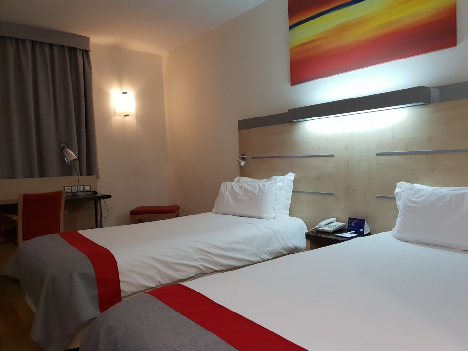 Zimmer Hotel Holiday Inn Express Málaga Airport