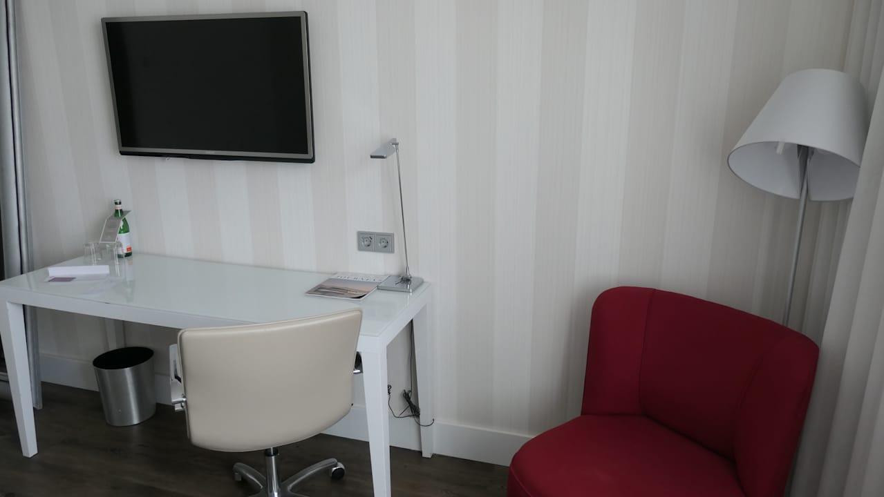 Zimmer NH Collection Köln Mediapark