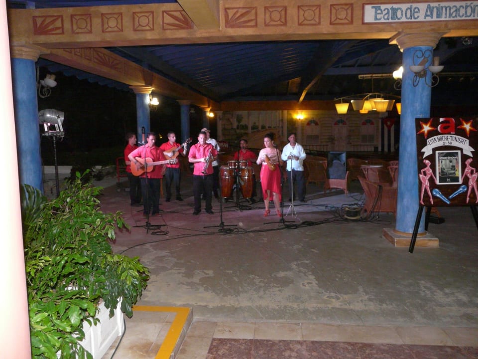 Super Livemusik Melia Las Dunas