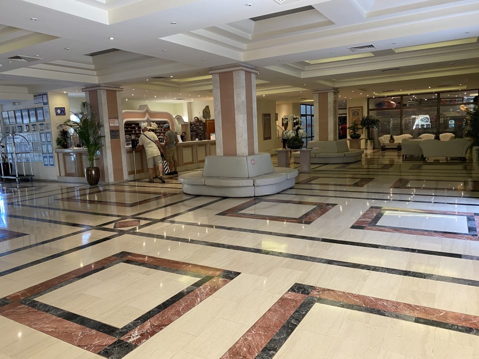 Lobby Hotel Kalithea Horizon Royal
