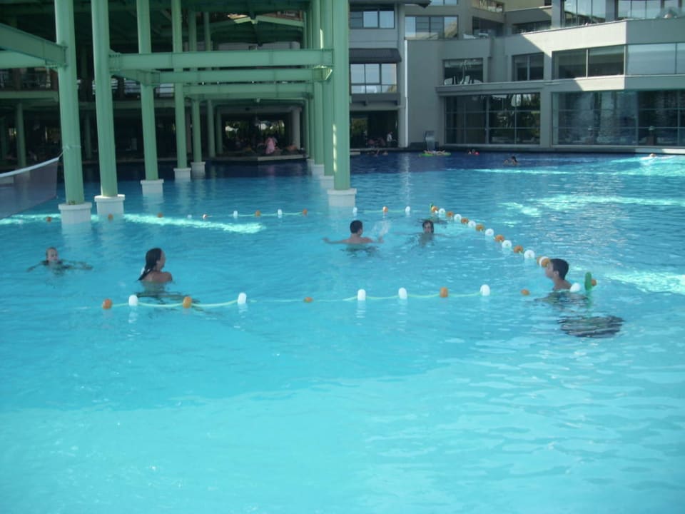 Wasservolleyball Limak Lara Deluxe Hotel & Resort