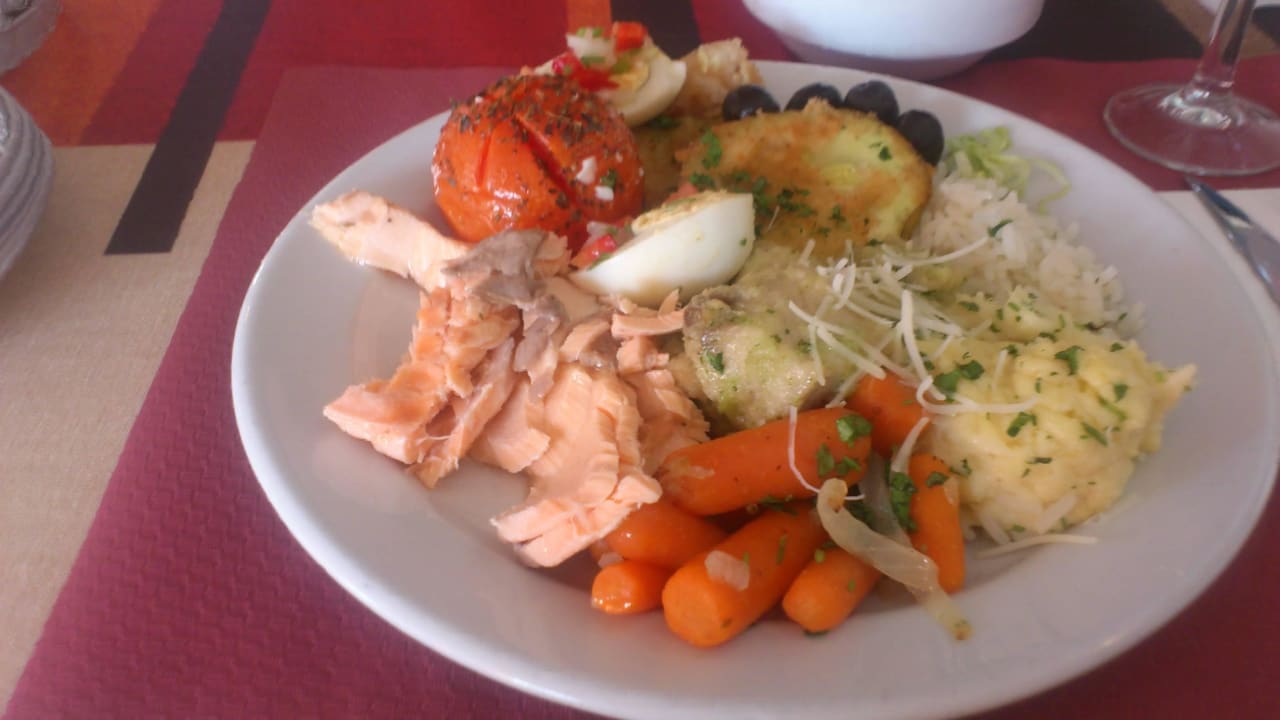 Abendessen Canary Garden Club