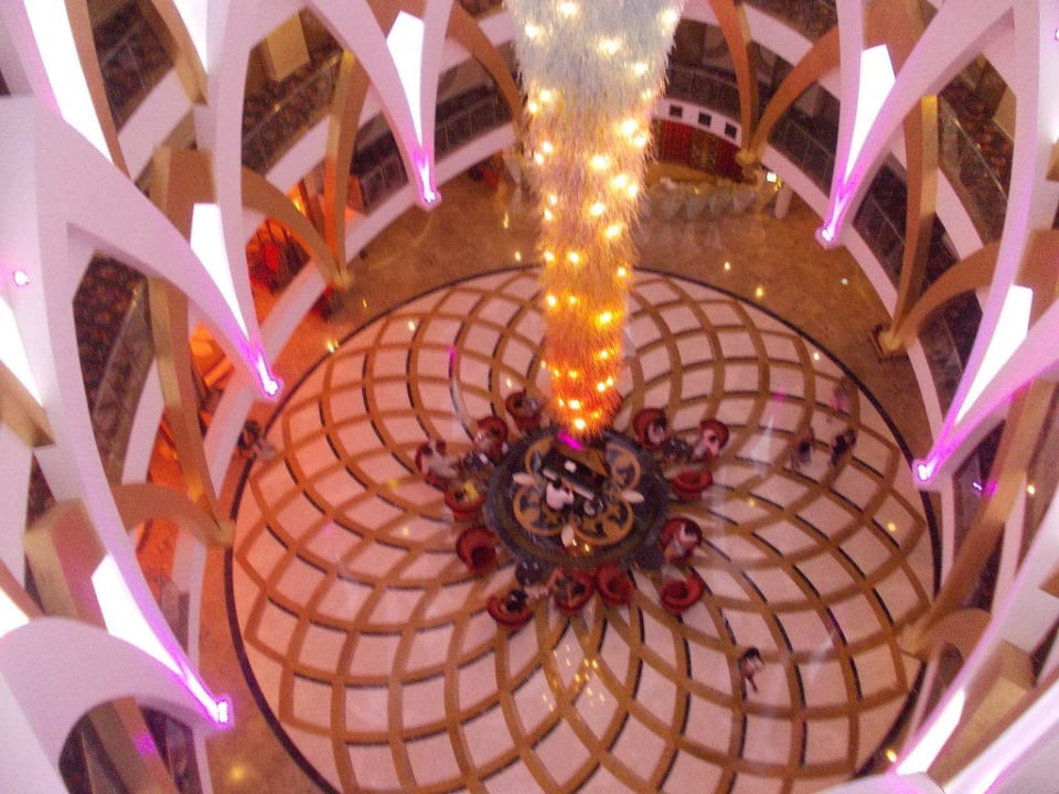 Eingang Granada Luxury Okurcalar