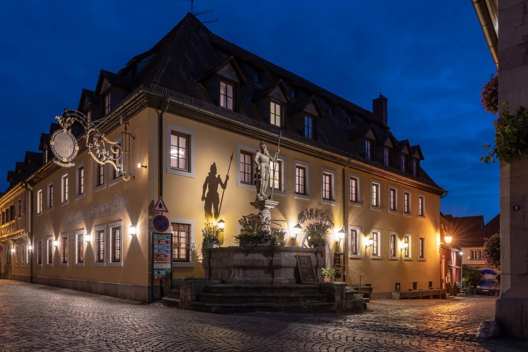 Außenansicht Hotel & Restaurant Ritter Jörg