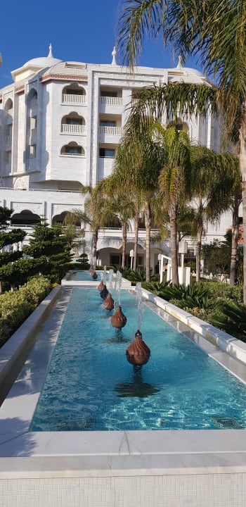 Außenansicht Royal Taj Mahal Hotel