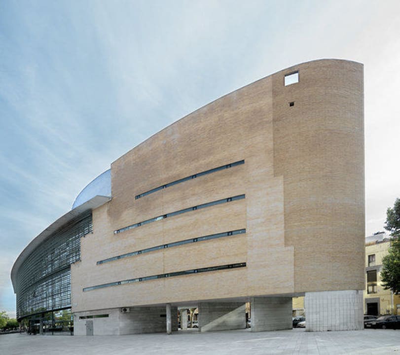 Facade NH Sevilla Plaza de Armas